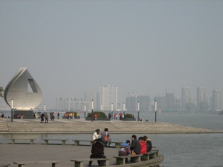 Jinji Lake